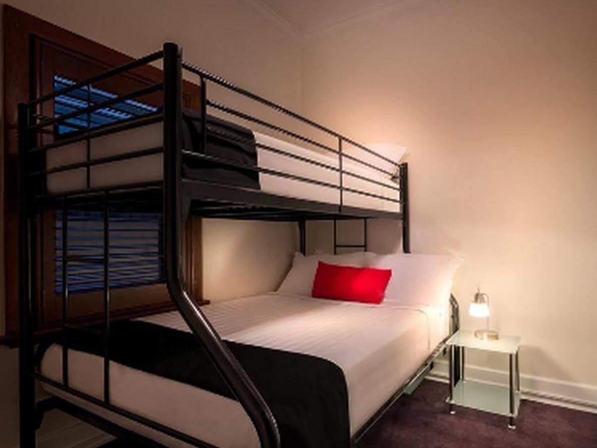 Como Court Budget Accommodation Melbourne Exterior photo