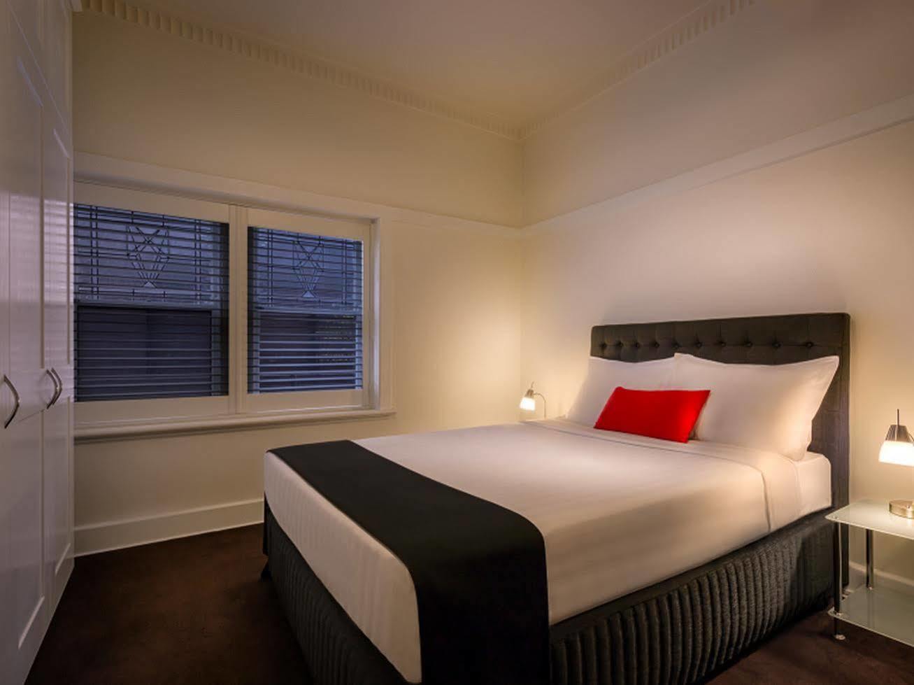 Como Court Budget Accommodation Melbourne Exterior photo